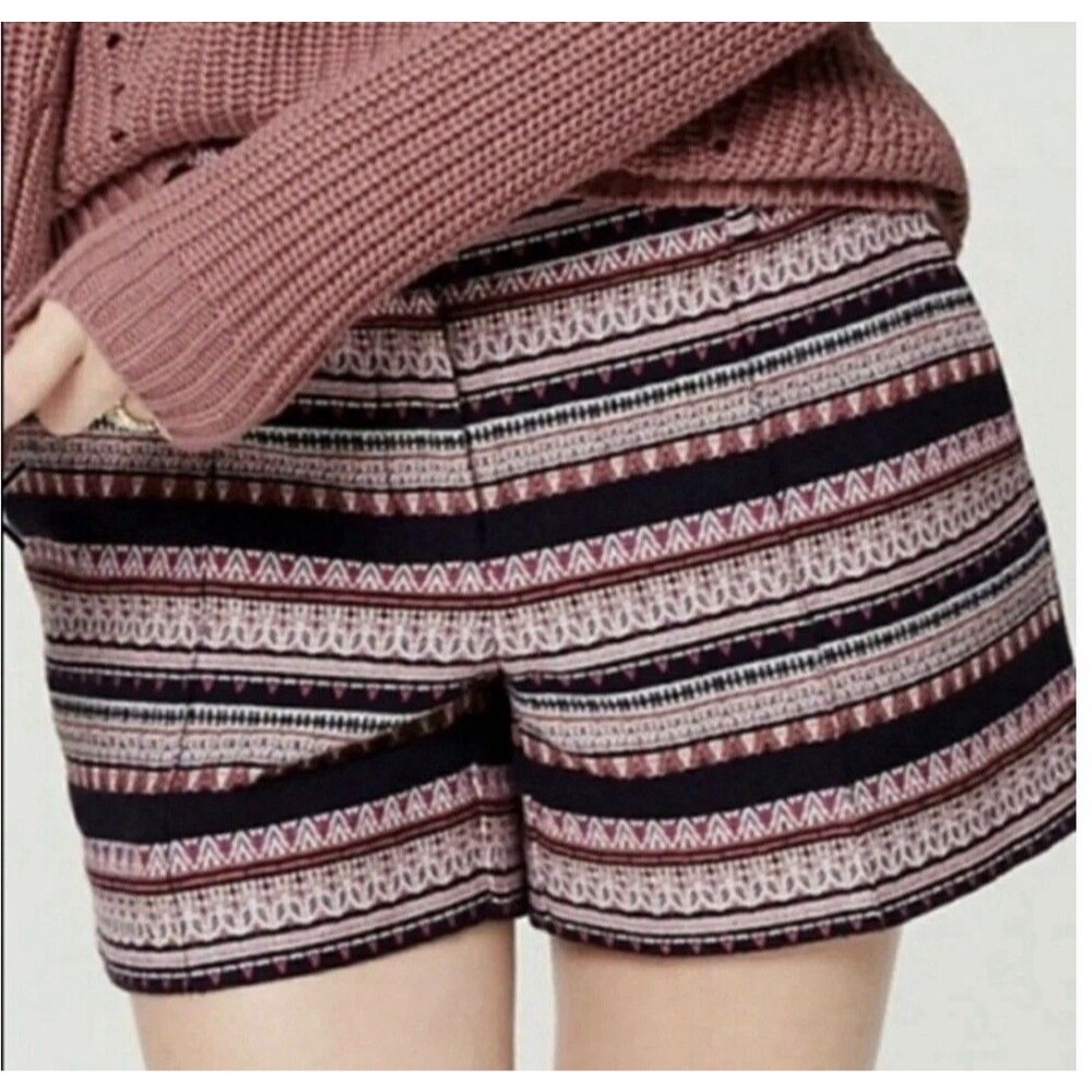 Ann Taylor Loft The Riviera Shorts Textured Aztec Geo Print Size 10